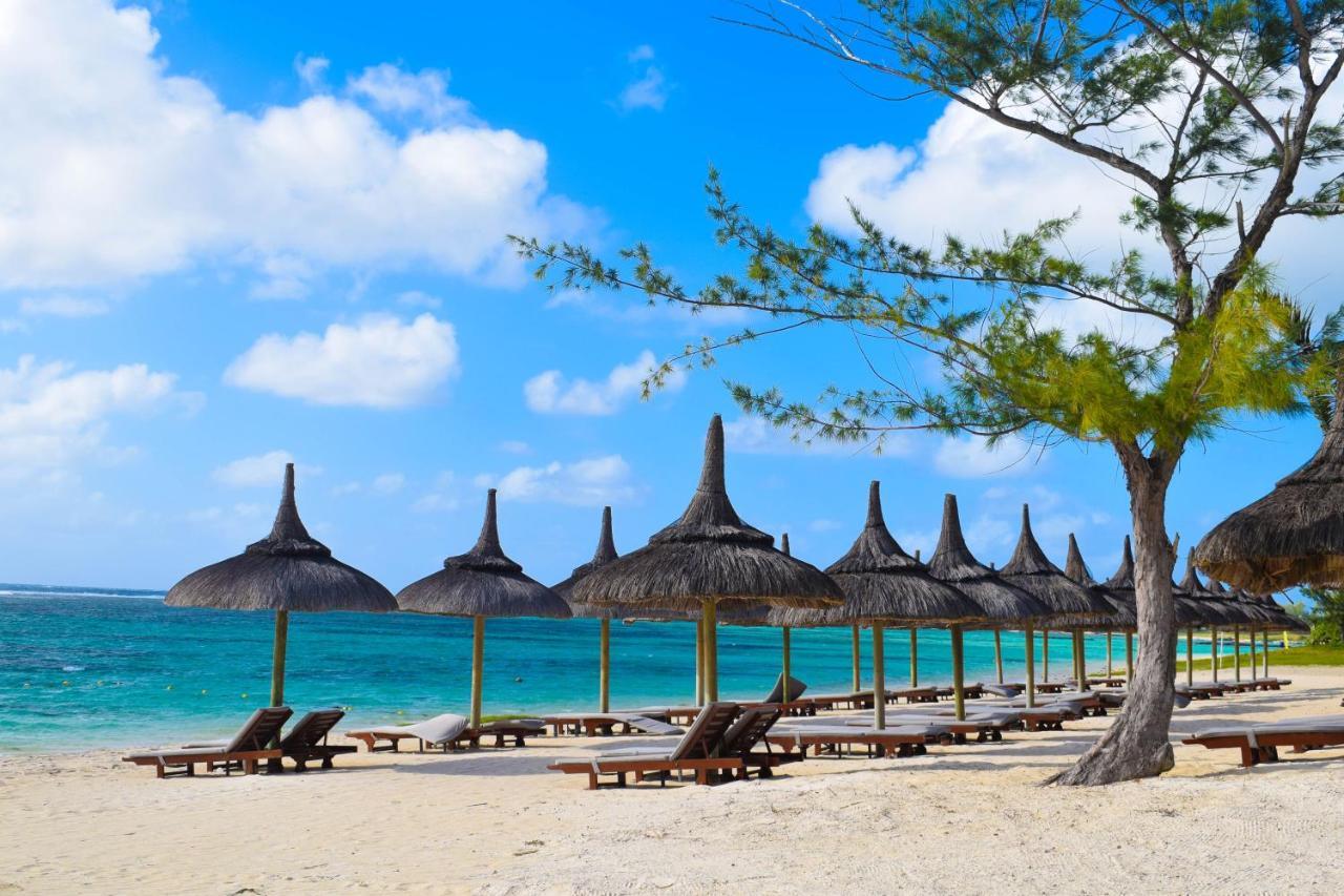 Crystals Beach Resort Belle Mare, A Member Of Radisson Individuals Palmar Exterior foto