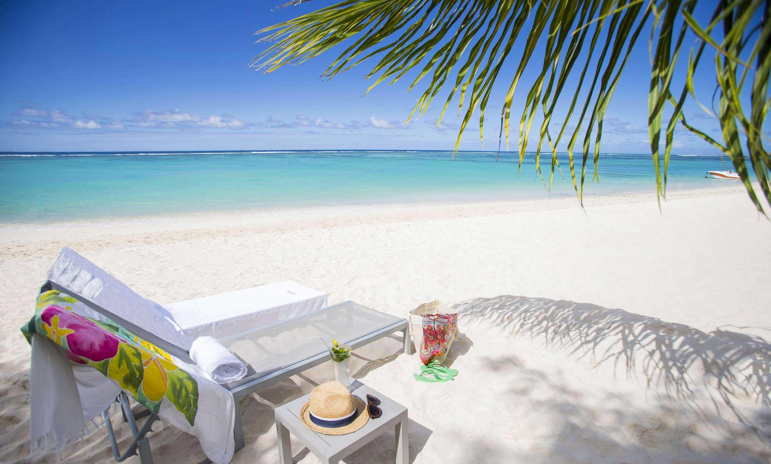 Crystals Beach Resort Belle Mare, A Member Of Radisson Individuals Palmar Exterior foto