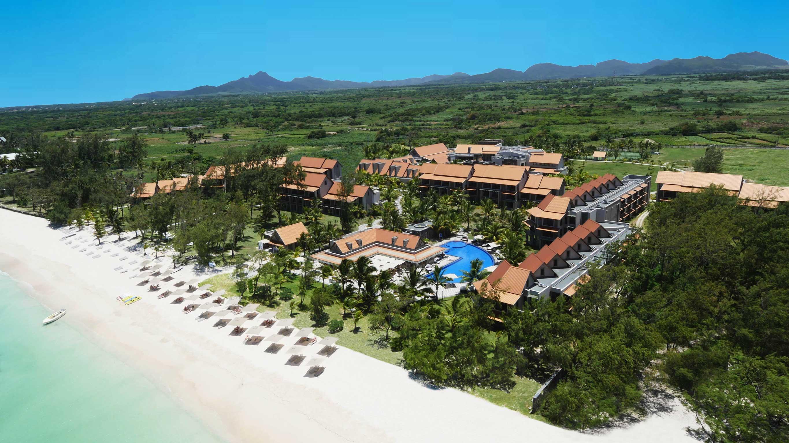 Crystals Beach Resort Belle Mare, A Member Of Radisson Individuals Palmar Exterior foto